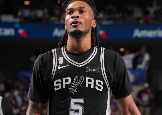 Castle: มันยากมากที่จะเล่นกับ Curry ฉันรู้สึกประหลาดใจที่สามารถทำทริปเปิลดับเบิลกับเหวินบันยามะได้