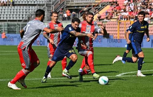 เครโมเนเซ่ vs ปาร์ม่า