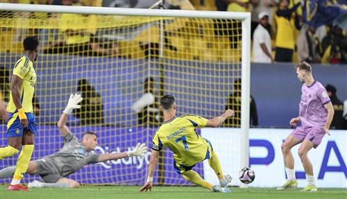 อัล นาเซอร์ vs โฮลูด